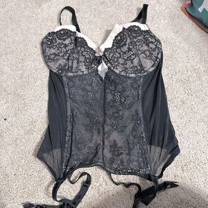 Victoria's Secret Black Lace Bustier Corset 36D NWOT